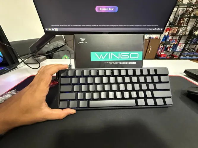 Teclado Mecânico AULA WIN60 Magnetic Switch (Hall Effect) 60% - Novo/Seminovo