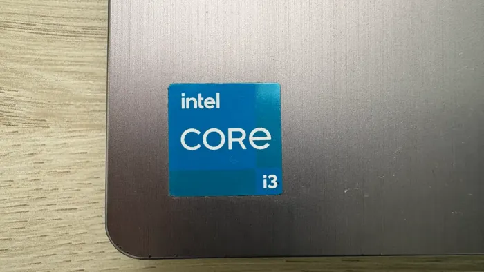 Laptop Lenovo I3 - sem marcas de uso