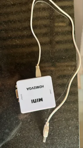 Mini Conversor Adaptador HDMI para VGA (Cor: Branco) - Acompanha Cabo de Alimentação