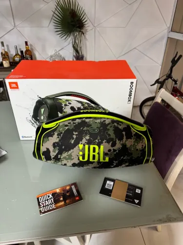 JBL bombox 3 camuflada