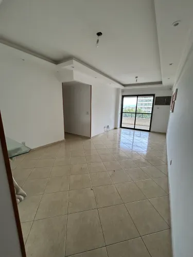 Apt na Rua Rosário Oeste - Vila Valqueire