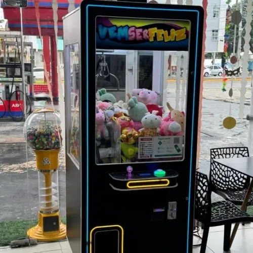 Máquina de pelúcia