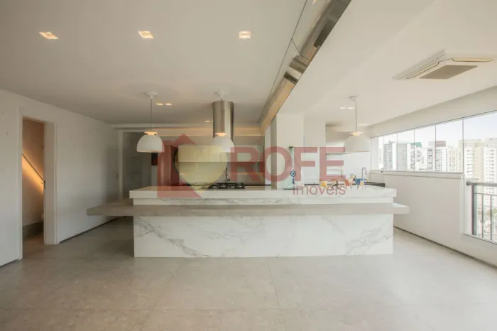 Apartamento à Venda, 114m2, 2 dormitórios, 2 suítes, 2 vagas na Vila Mariana!
