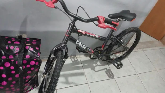 Bicicleta nova faço a entrega