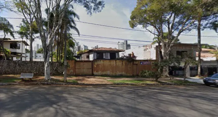 Lote comercial para alugar no Belvedere