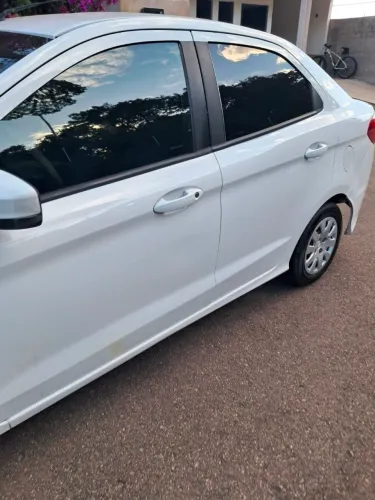 Ford KA+ Sedan 1.0 Tivct Flex 4P 2015