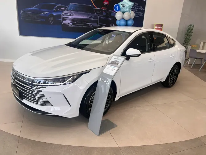 BYD King GL 1.5 16V Aut. (hibrido) 2027