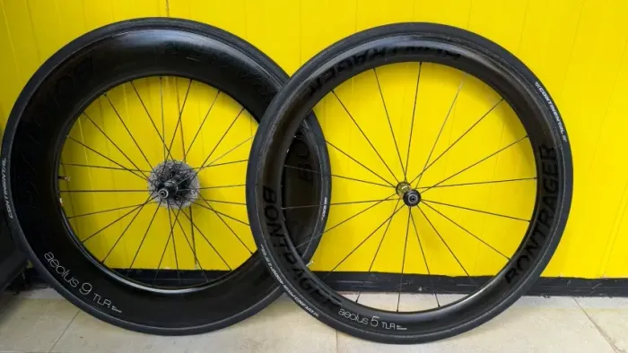 Roda Bontrager Aelus