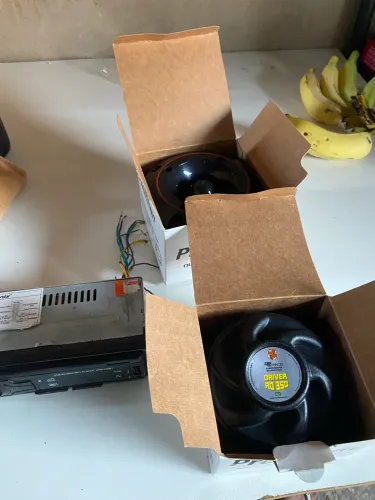 Tuíta corneta e rádio com Bluetooth