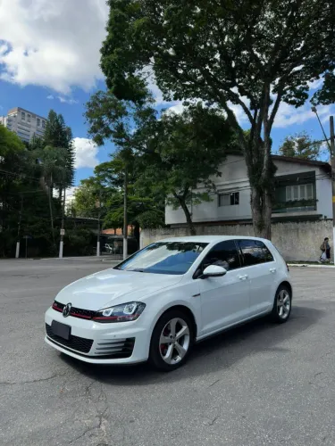 Farol e grade Golf GTI - réplica