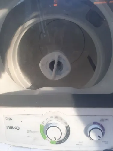 Máquina Cônsul 9 kg , observação máquina não gira o batedor .