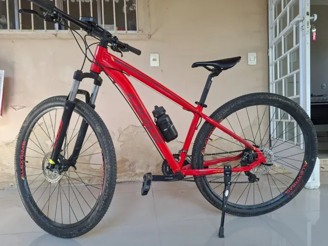 Bike OGGI Hacker Sport.
