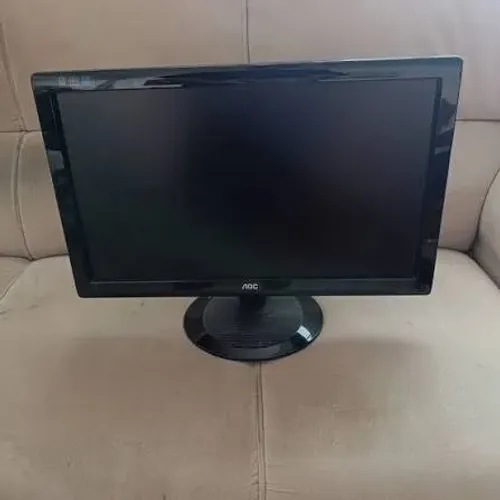 MONITOR AOC 19 POLEGADAS - USADO ENTRADA VGA
