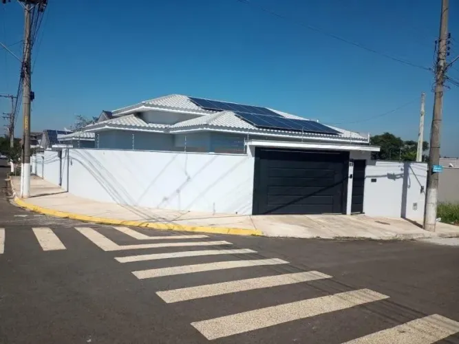 Casa com 3 dormitórios à venda, 165m² por R$ 950.000 Portal dos Pilares Cerquilho/SP