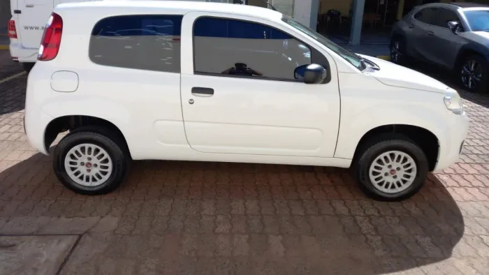 Fiat Uno Vivace 1.0 EVO Fire Flex 8V 3P 2016