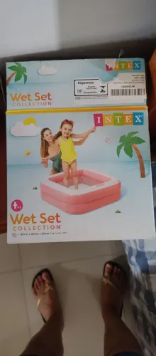 Piscina inflavel pequena.. Chao inflável