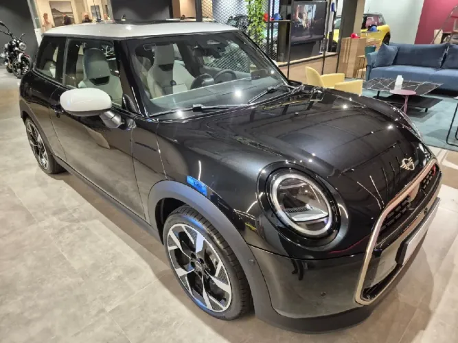 Mini Cooper 2.0 16V Twinpower Gasolina S 2P Steptronic 2027