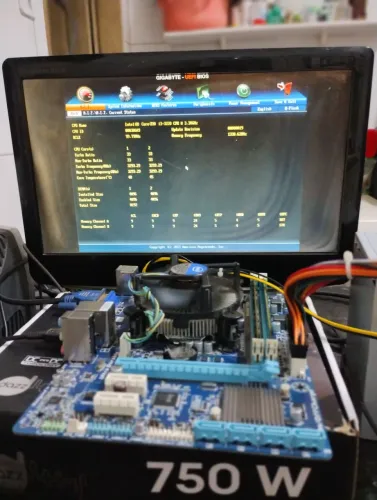 Kit PLACA MÃE PROCESSADOR I3 320 8 GB DE RAM