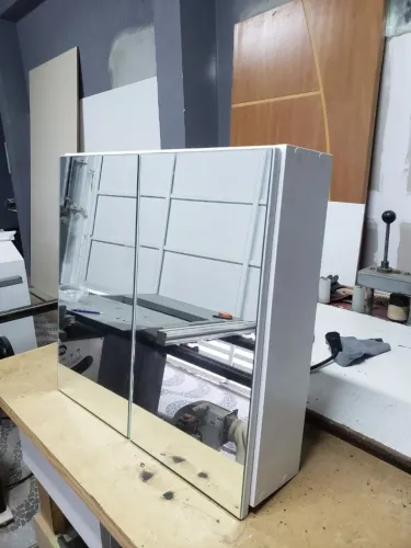 Espelheira banheiro 80x80x15 Carvalho treviso