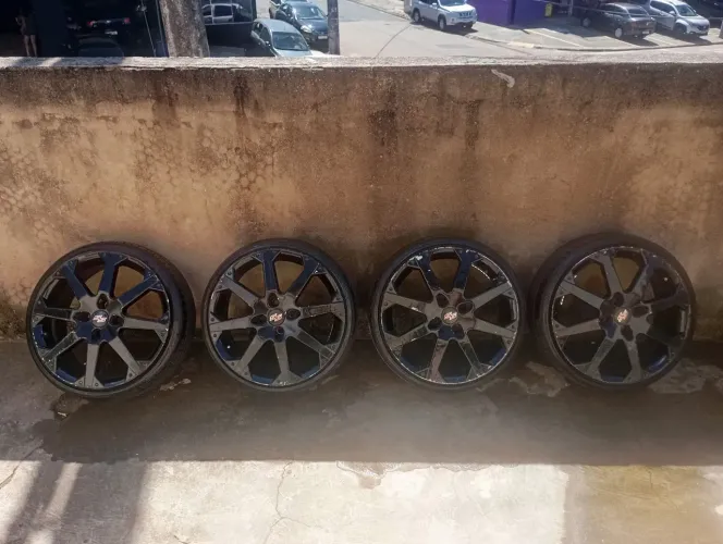 RODAS ARO 17 DO ASTRA SS COM PNEUS BOM PERFIL BAIXO 