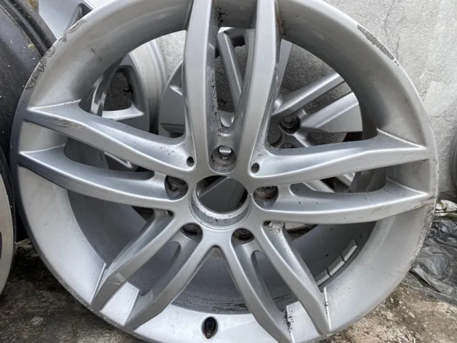 Roda Mercedez Bens C180 aro 17 original unidade valor mínimo 