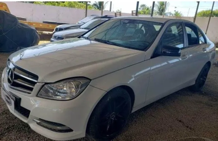 Mercedes classe C 1.8 turbo 2012 sucata para retirada de peças