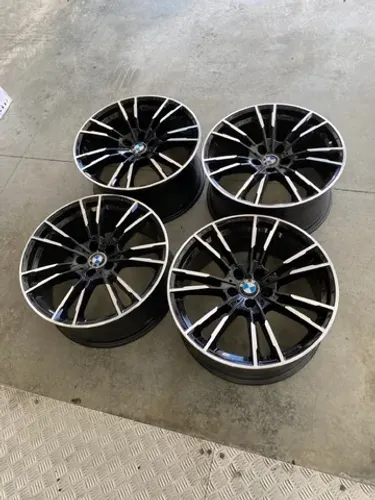 Rodas Bmw Série-5 Preto Diamantado 5x120 - 20x8,5 com 20x9,5