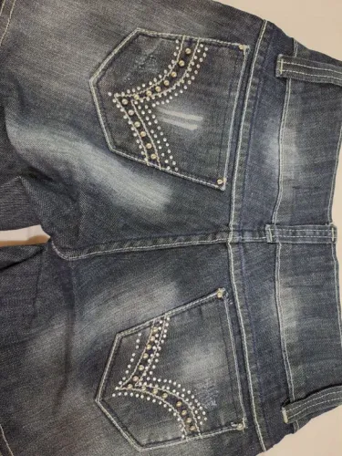 Bermuda jeans lindíssima nova