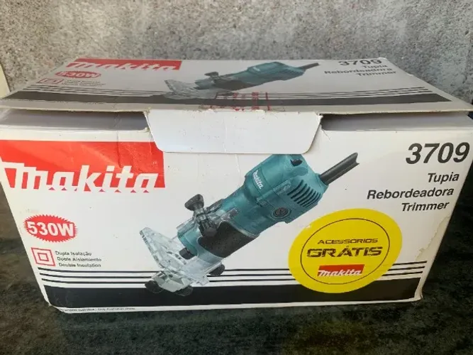 Tupia Makita 3709 + Kit Fresa Vonder