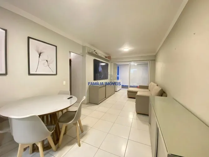 Apartamento a venda com 2 quartos varanda lazer Gonzaga Santos/SP