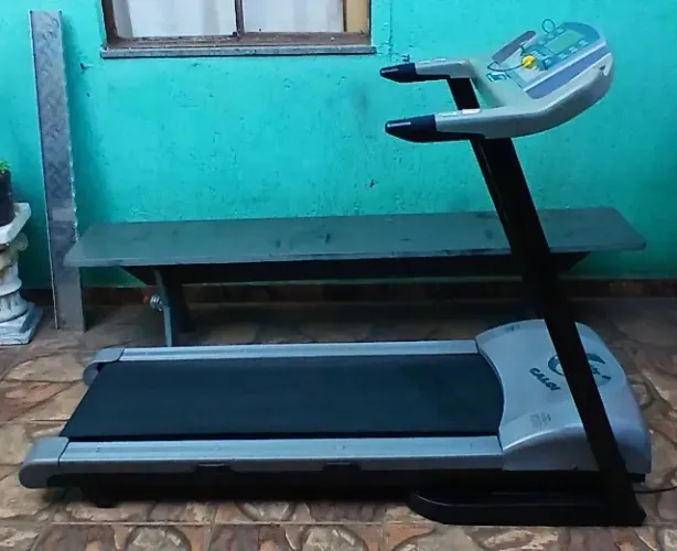 Ate 4x sem Juros - Esteira Elétrica Caloi Elite CLE50 - Profissional - Inclinação Elétrica