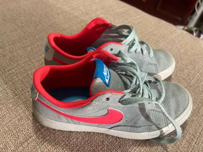 tênis nike original pra hoje 250 reais