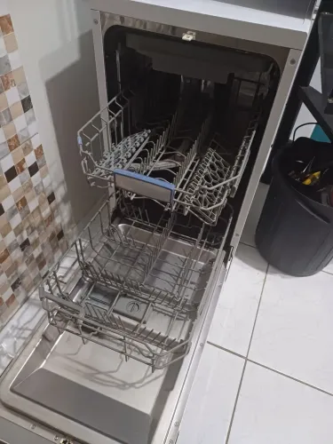 Lava Louças - Design Moderno e Eficiência