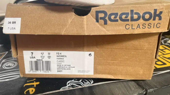 Tênis clássico Reebok 