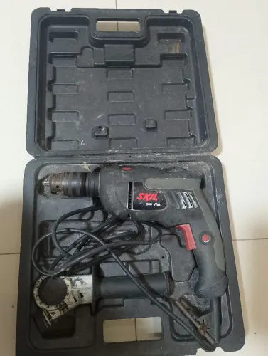 Furadeira Skil 600w