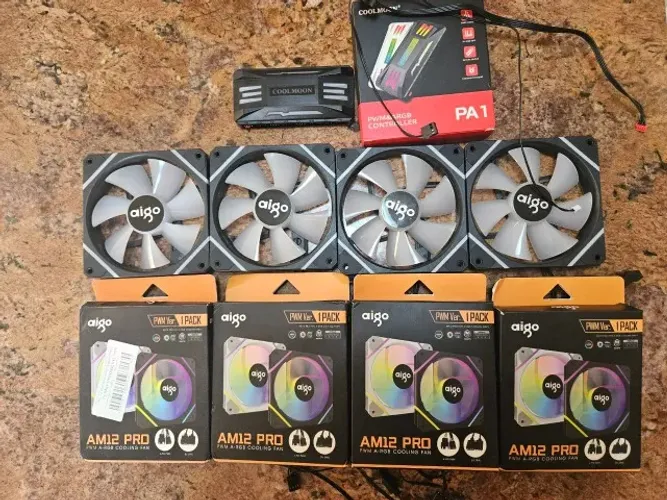 4 Fans Aigo AM12 PRO + Controladora Coolmoon ARGB