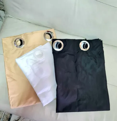 Cortinas Novas Embaladas 2.20 largura x 1.70 altura 60.00 pix envio uber moto