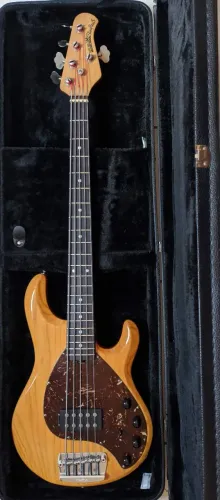 Baixo Music Man StingRay 5
