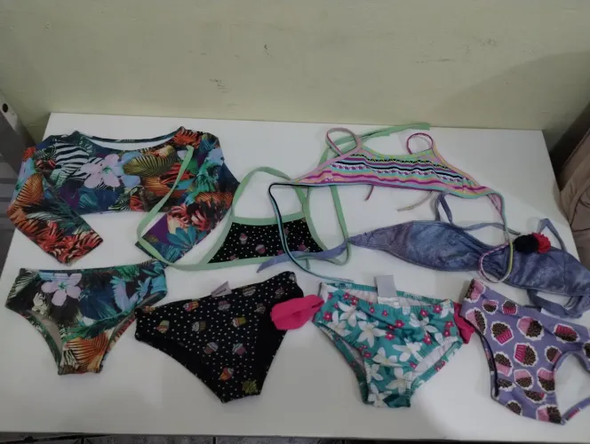 Kit 4 biquínis infantil, tamanhos 1 e 2 , P e G