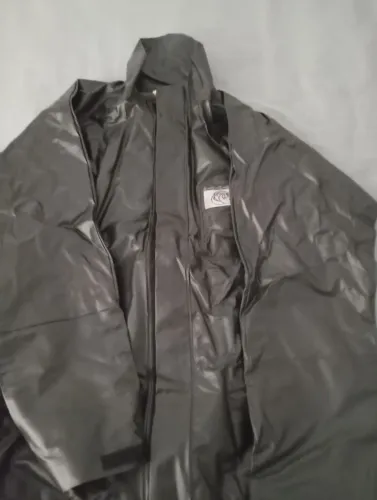 Blusa capa de chuva exgg