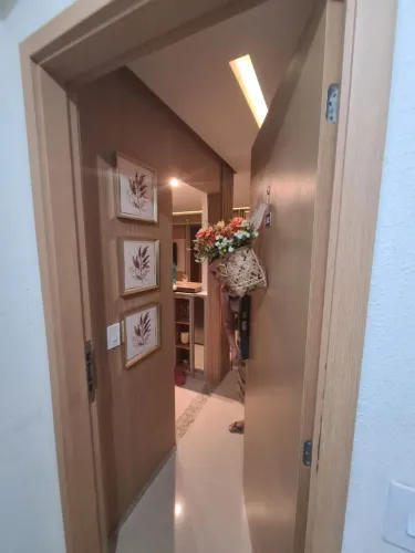 Revestimento Vinílico Adesivo/ Papel de Parede.