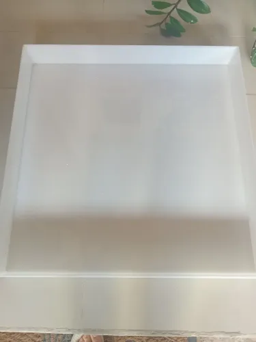 Panflon Acrílico Sobrepor Luminária. Medindo 65 cm de tamanho e 65 cm de largura.