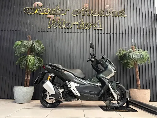 Honda ADV 150
