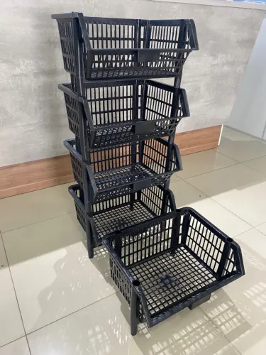 Cesto expositor plástico