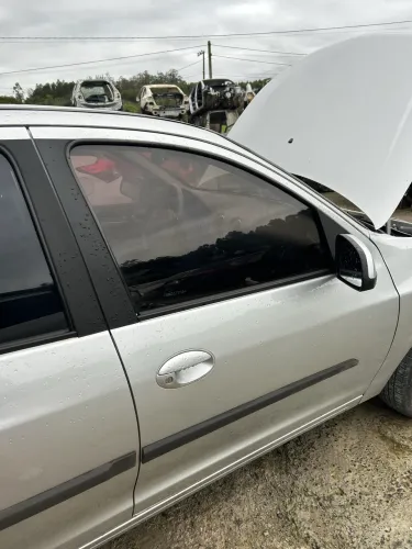 PORTA DIANTEIRA DIREITA GM CELTA 13/14 /SEM ACESSÓRIOS 