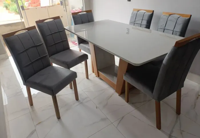 Mesa de jantar 6 cadeiras 160x80 ( cadeiras em madeira)