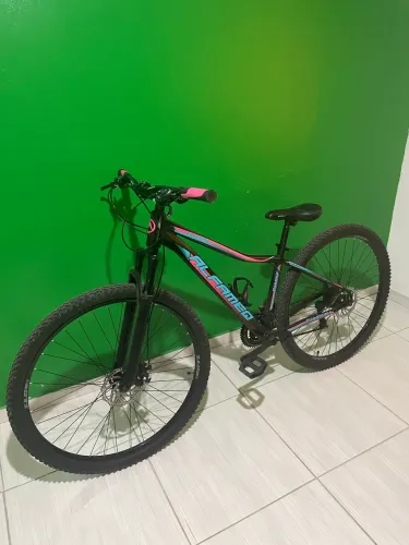 Vendo bicicleta usada 2meses
