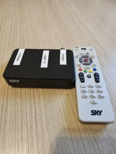 Receptor Sky HDTV modelo S14B Technicolor completo (usado)