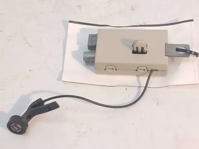 Amplificador Antena Rádio Volvo C30 2.5 T5 2007 30732030 1
