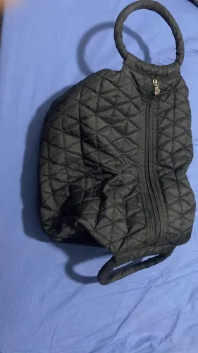 Linda Bolsa Preta em Matelassê da Marca Jelly 
